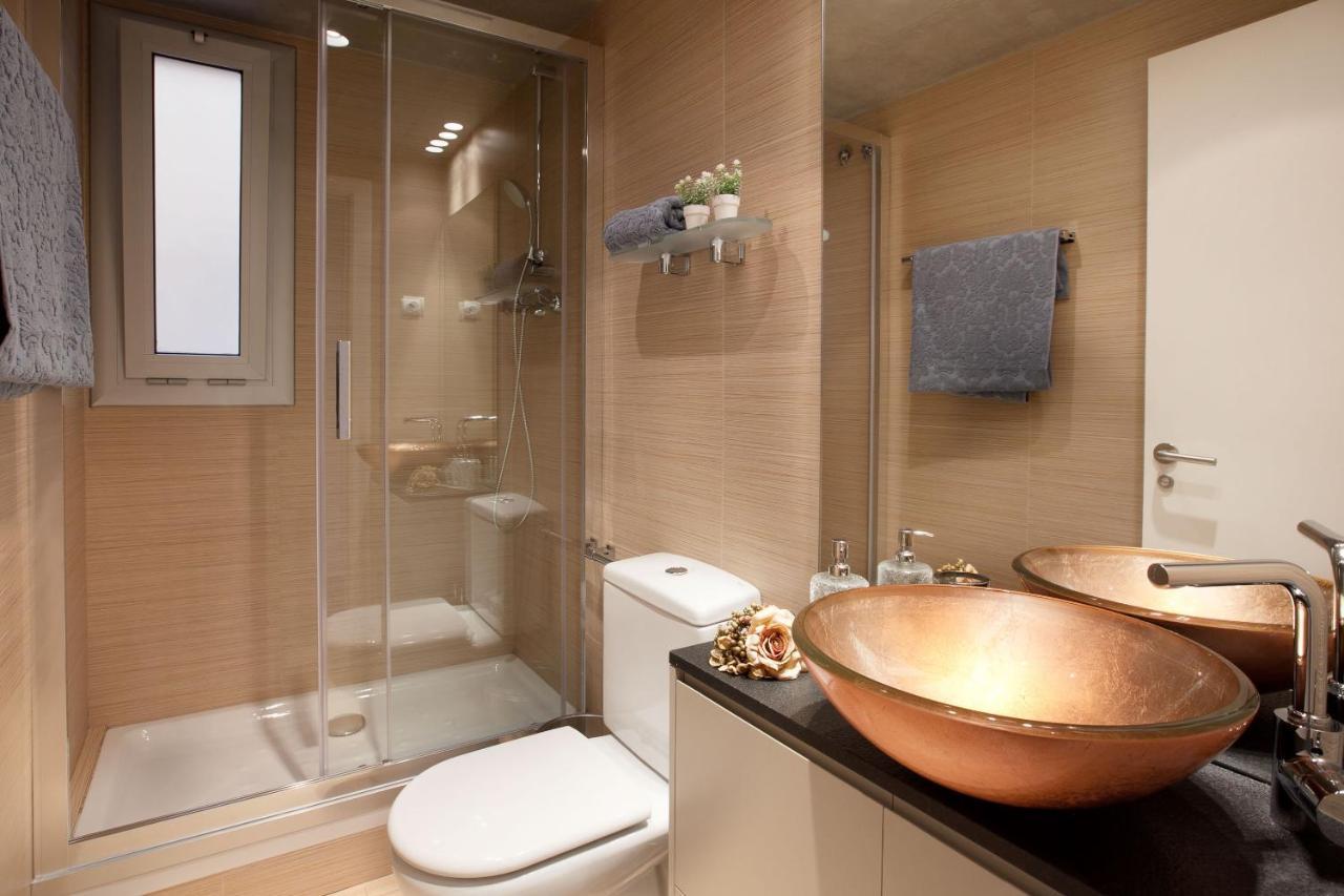 דירות ברצלונה Calabria Luxury מראה חיצוני תמונה